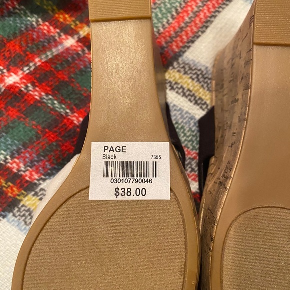 Wedged sandals - Picture 3 of 4